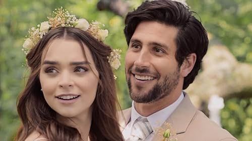 Macarena García Romero and Diego Klein in ¡Somos marido y mujer! (2022)