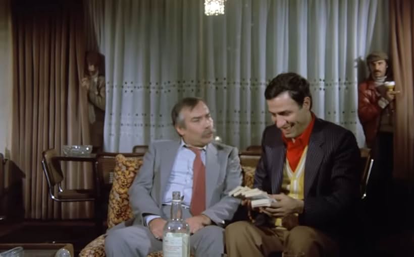 Ibrahim Kurt, Kemal Sunal, Kamran Usluer, and Mehmet Ugur in En Büyük Saban (1984)