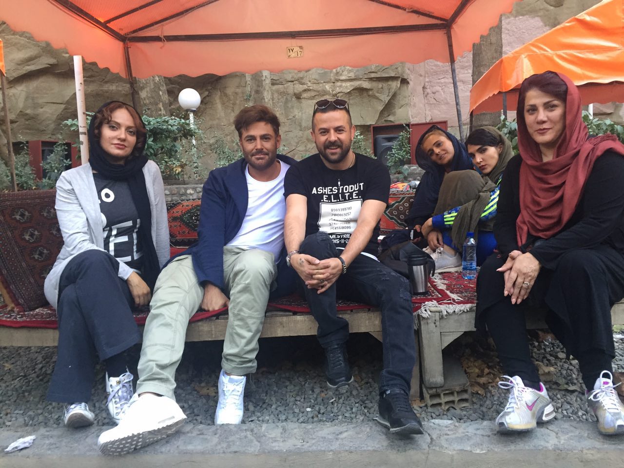 Mohammad Reza Golzar, Mahnaz Afshar, Houman Seyyedi, and Sara Rasoulzadeh in Romance (2017)