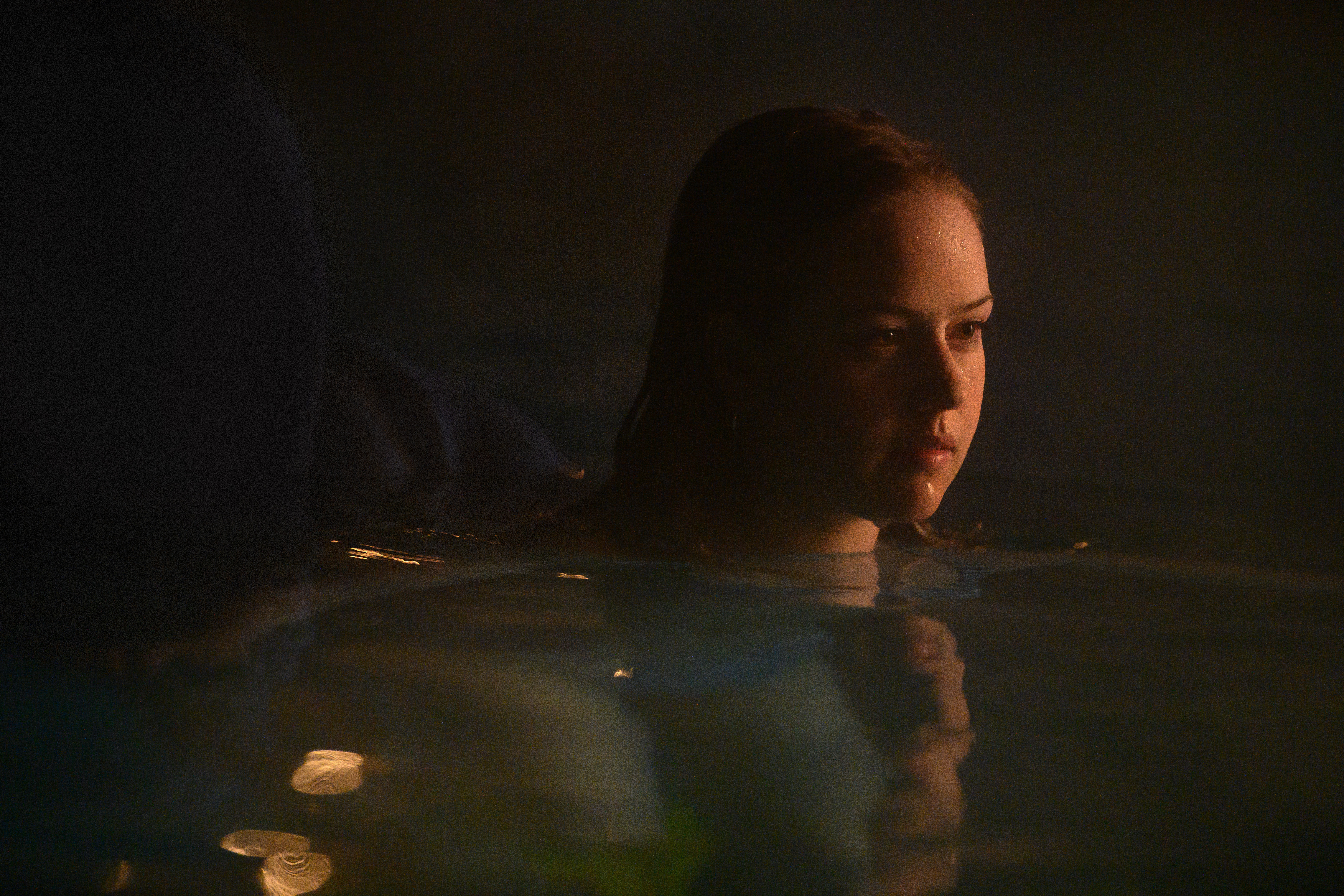 Amélie Hoeferle in Night Swim (2024)