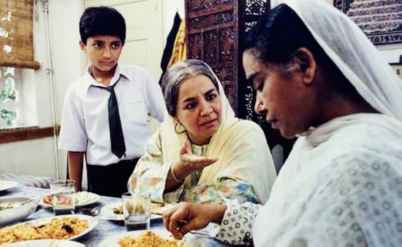 Farida Jalal, Amit Phalke, and Surekha Sikri in Mammo (1994)