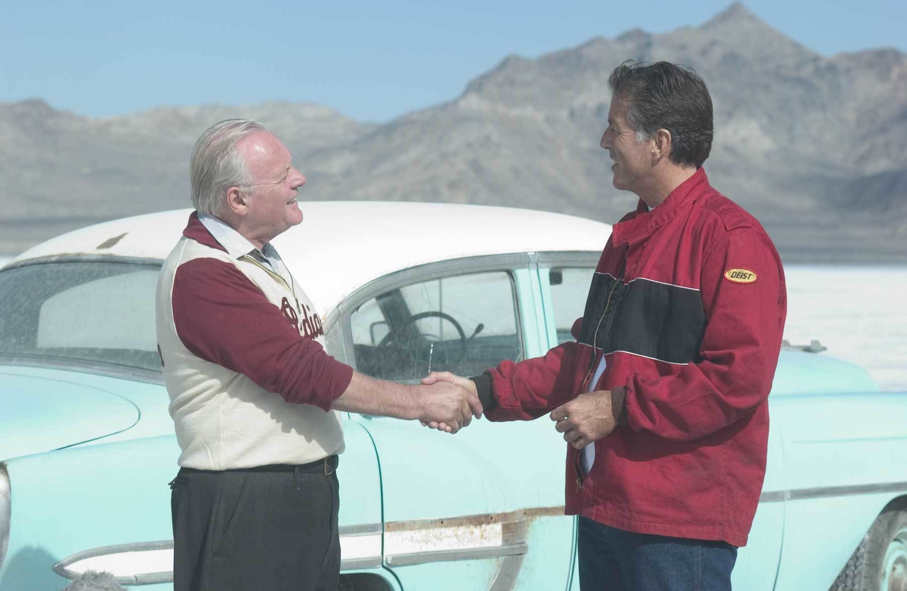 Anthony Hopkins and Christopher Lawford in The World's Fastest Indian (2005)