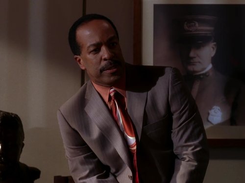 Robert Gossett in The Closer (2005)