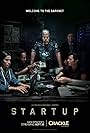 Ron Perlman, Adam Brody, Martin Freeman, Edi Gathegi, and Otmara Marrero in StartUp (2016)