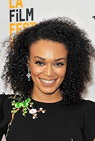 Primary photo for Pearl Thusi