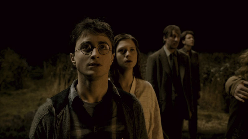 David Thewlis, Daniel Radcliffe, Bonnie Wright, and Oliver Phelps in Harry Potter and the Half-Blood Prince (2009)