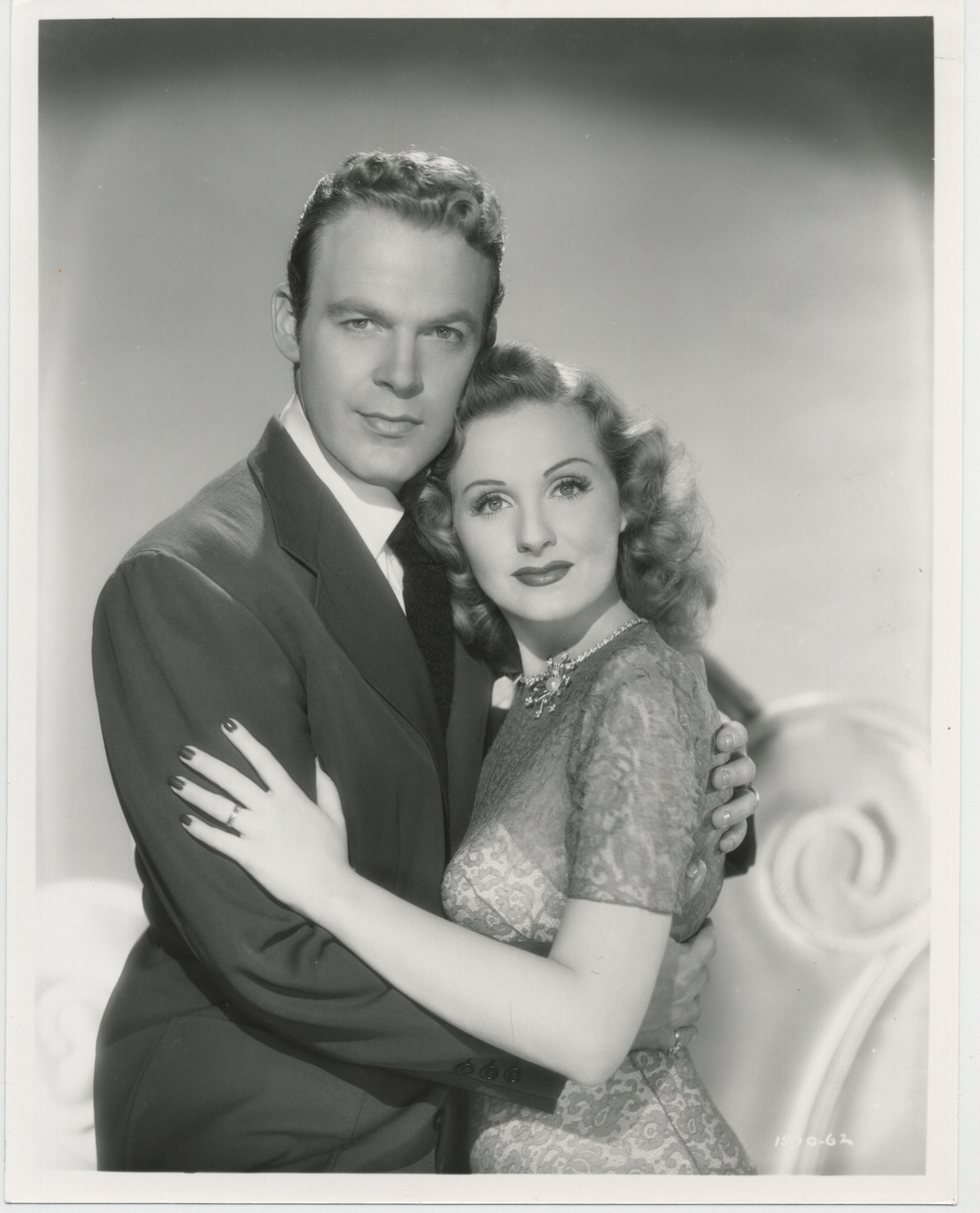 William Marshall and Constance Moore in Earl Carroll Sketchbook (1946)