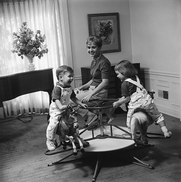 Carrie Fisher, Debbie Reynolds, and Todd Fisher