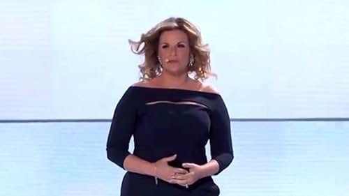 The Passion: Trisha Yearwood Performs Broken