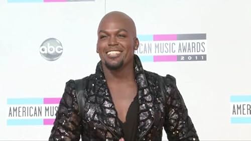 KraVen attends AMA's 2011 (American Music Awards 2011)