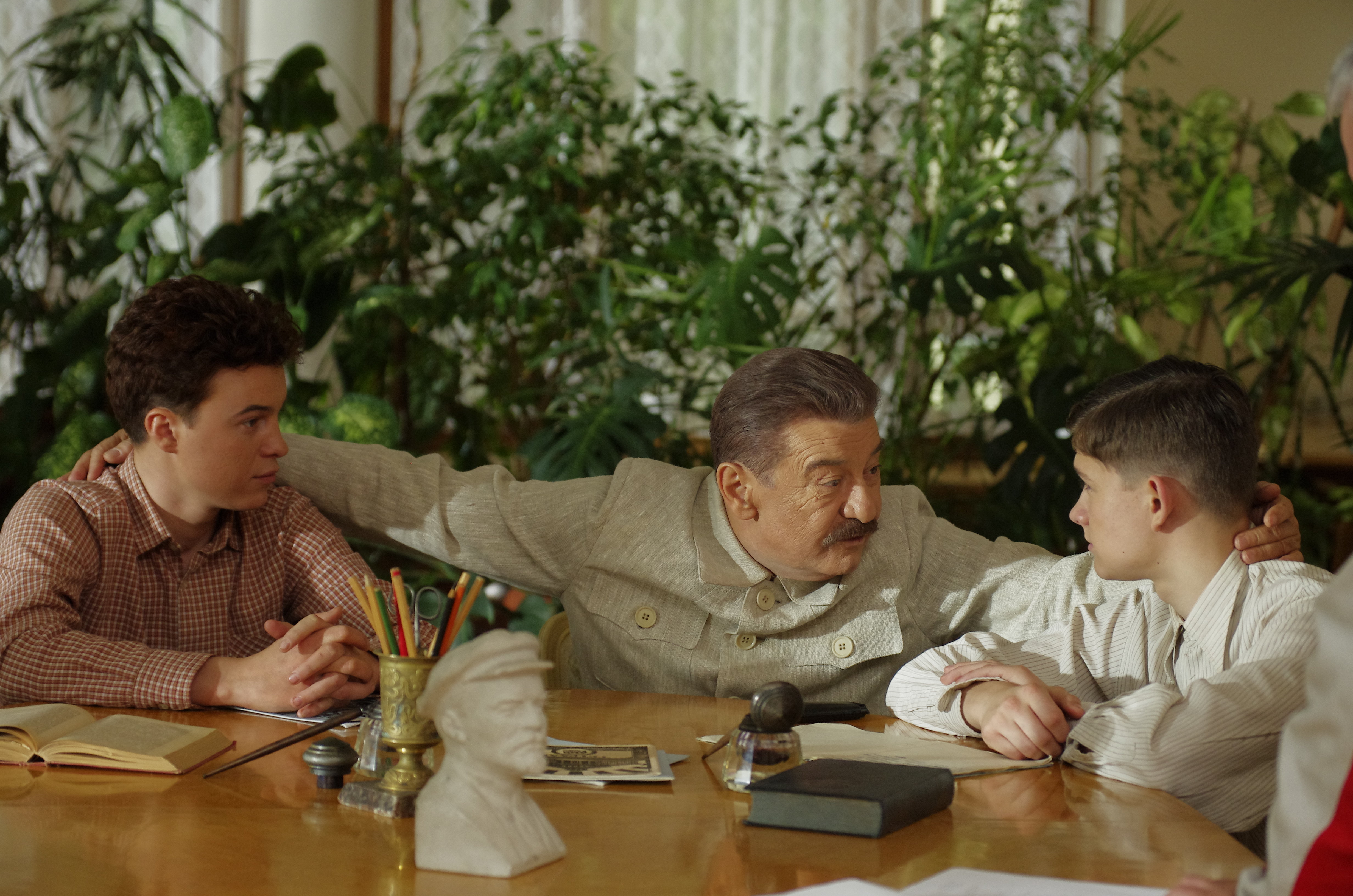 Anatoliy Dzivaev and Vasiliy Prokopev in Vasiliy Stalin (2013)