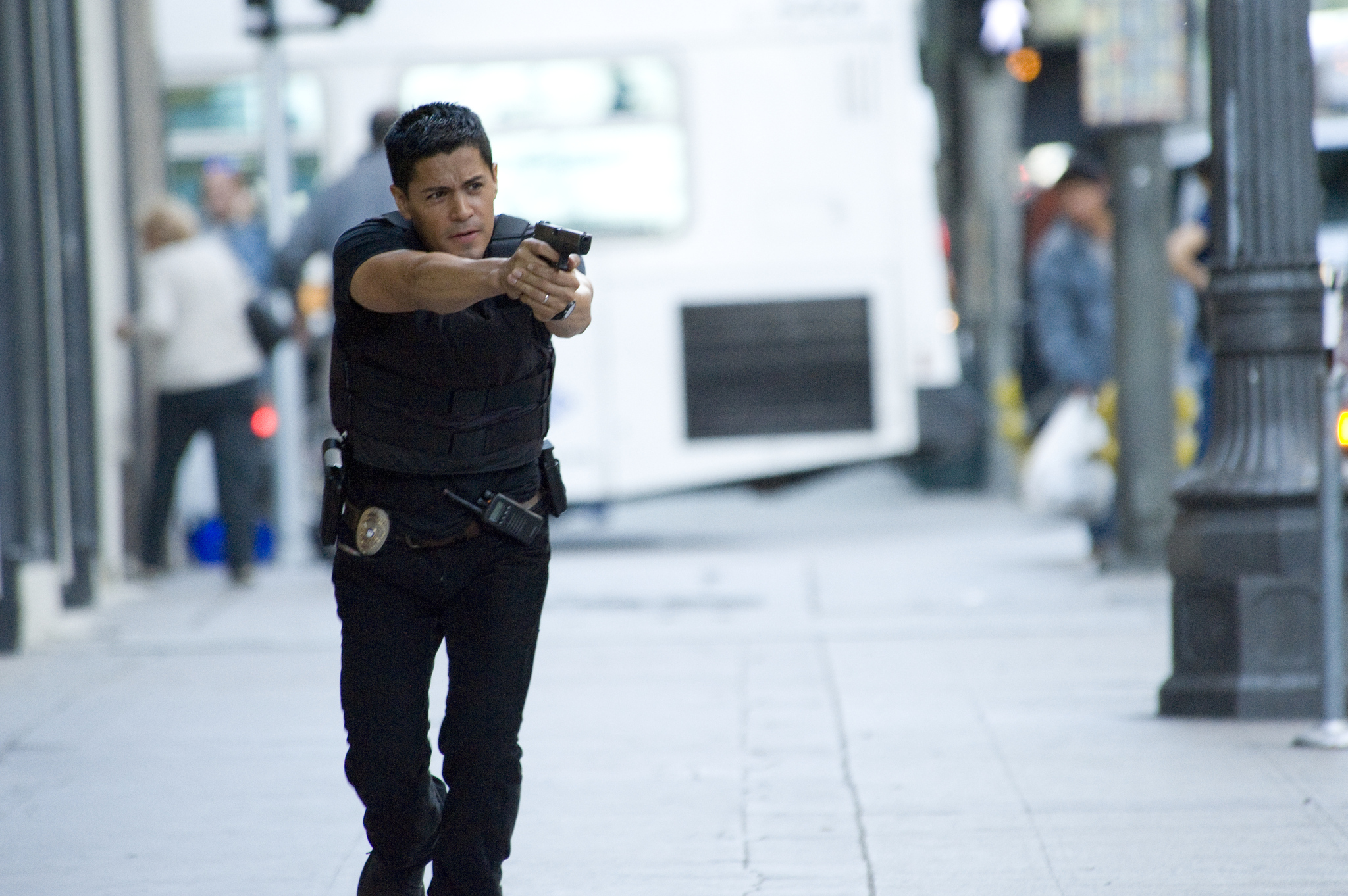 Jay Hernandez in Takers (2010)