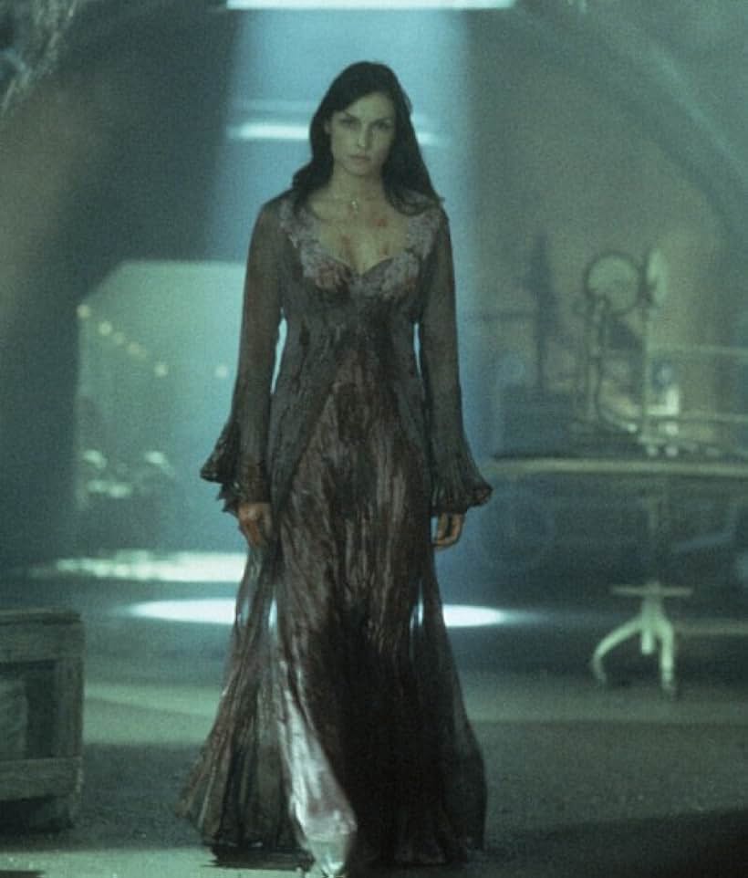 Famke Janssen in House on Haunted Hill (1999)