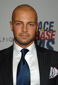 Primary photo for Joey Lawrence