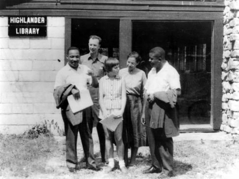 Pete Seeger in Pete Seeger: The Power of Song (2007)