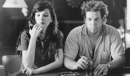 Eszter Balint and Mark Boone Junior in Trees Lounge (1996)