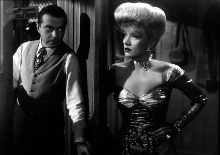 "Spoilers, The" Richard Barthelmess, Marlene Dietrich 1942/Universal