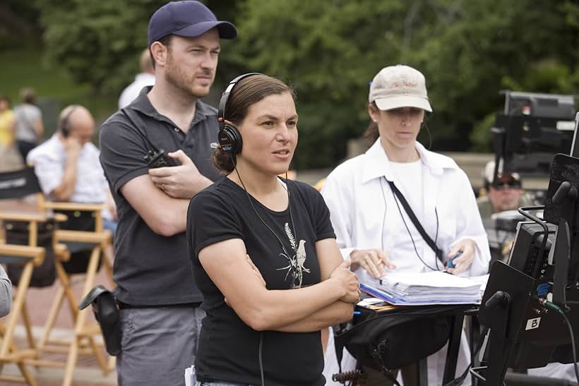 Nanette Burstein and Eric Steelberg in Going the Distance (2010)