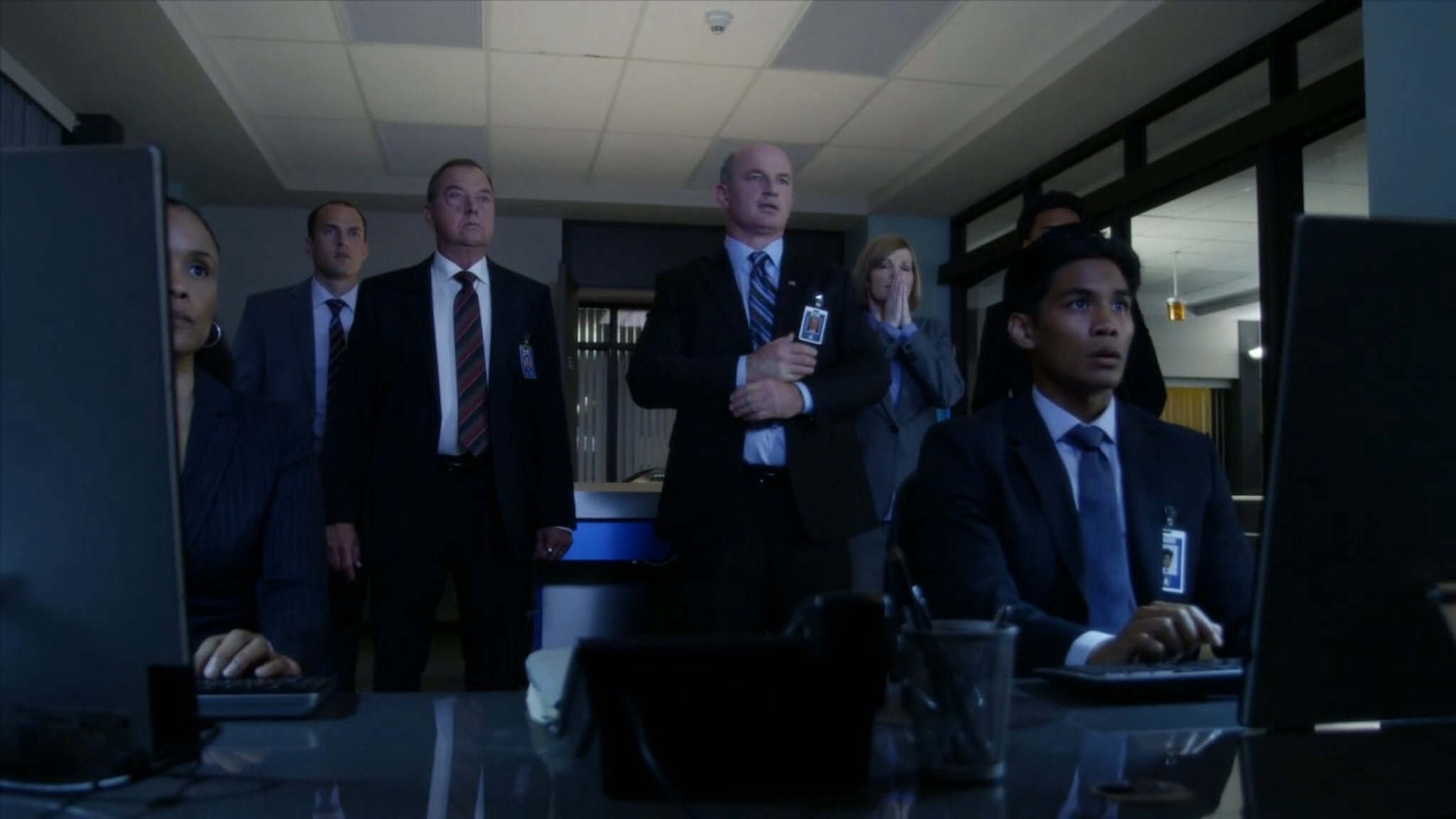 Craig Eldridge, Gregory Itzin, and Xavi de Guzman in Covert Affairs (2010)