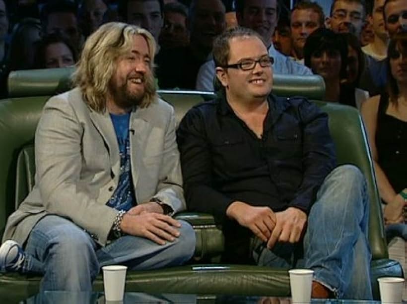 Alan Carr and Justin Lee Collins in Police Car Challenge (2008)