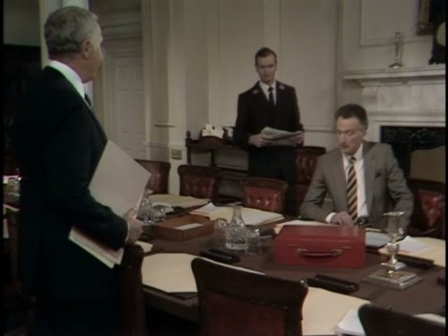 Paul Eddington in Yes, Prime Minister (1986)