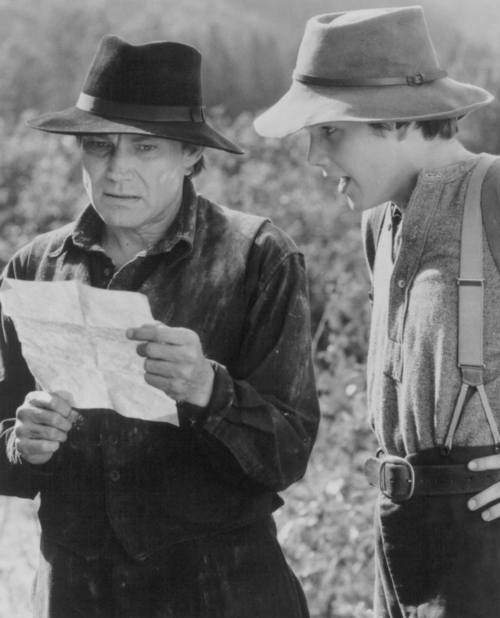 Ethan Hawke and Klaus Maria Brandauer in White Fang (1991)