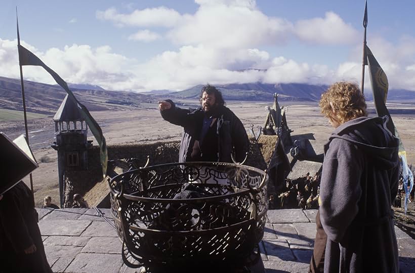 Peter Jackson and Dominic Monaghan in The Lord of the Rings: The Return of the King (2003)