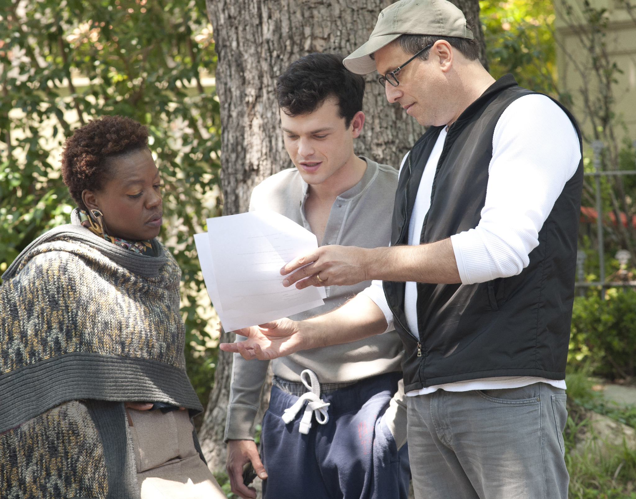 Viola Davis, Richard LaGravenese, and Alden Ehrenreich in Beautiful Creatures (2013)