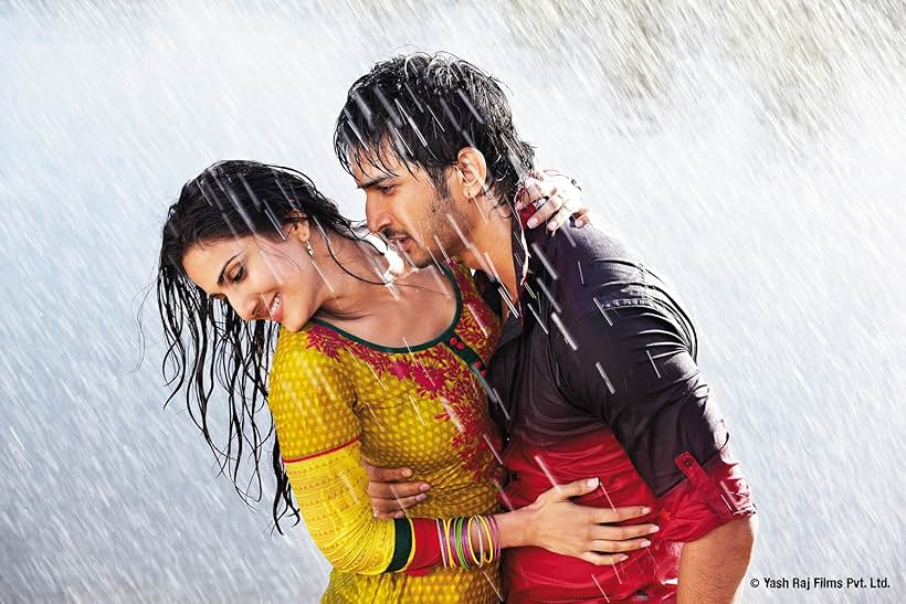 Sushant Singh Rajput and Vaani Kapoor in Shuddh Desi Romance (2013)