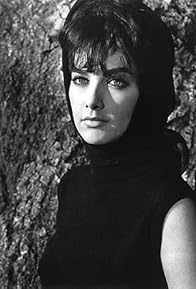 Primary photo for Suzanne Pleshette