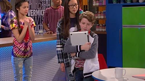 Madison Hu, Olivia Rodrigo, and Ethan Wacker in Bizaardvark (2016)