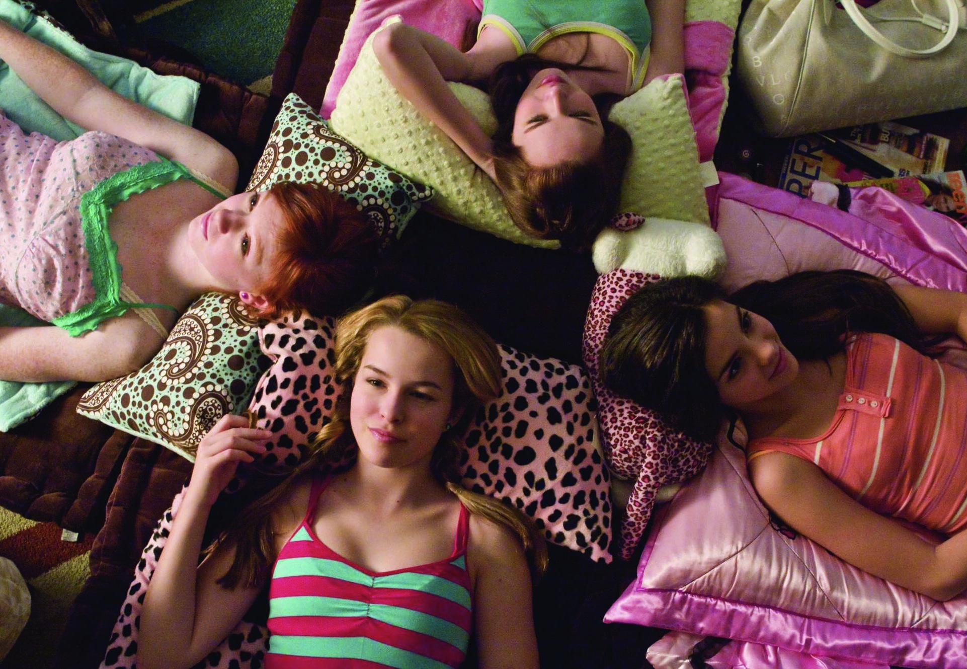 Bridgit Mendler, Sophie Anna Everhard, Samantha Boscarino, and Elizabeth McLaughlin in The Clique (2008)