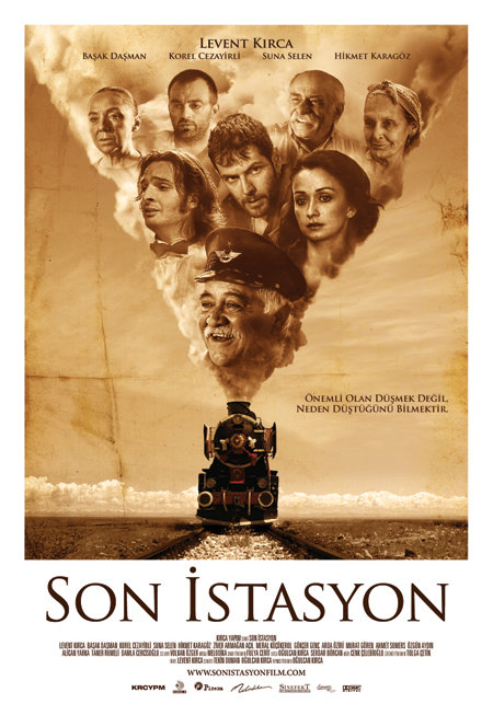 Hikmet Karagöz, Levent Kirca, Suna Selen, Meral Küçükerol, Basak Dasman, Gökçer Genç, Korel Cezayirli, and Ziver Armagan Acil in Son Istasyon (2010)