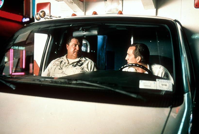 Nicolas Cage and John Goodman in Bringing Out the Dead (1999)