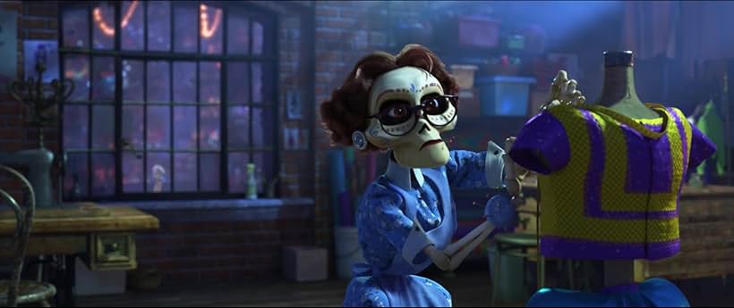 Denise Blasor as Ceci in Coco