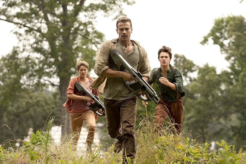 Shailene Woodley, Theo James, and Ansel Elgort in The Divergent Series: Insurgent (2015)