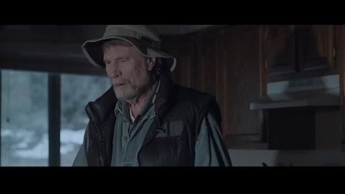 A young woman and her estranged father fight to survive after being stranded on a remote mountainside during a winter storm.