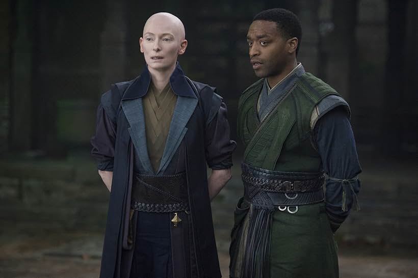 Chiwetel Ejiofor and Tilda Swinton in Doctor Strange (2016)