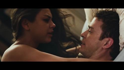 The relationship between two friends (Justin Timberlake and Mila Kunis) gets complicated when they decide to get romantic.