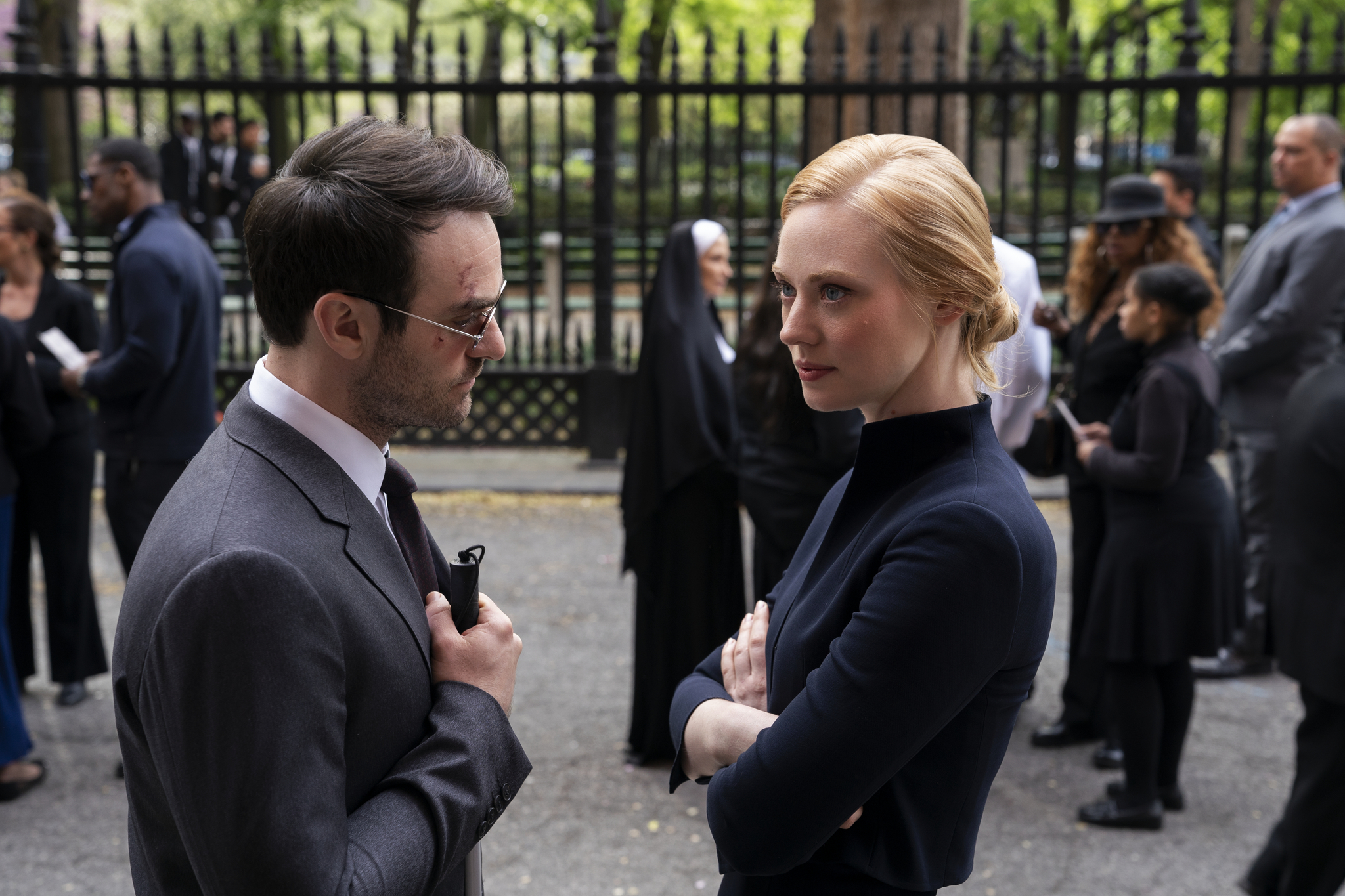 Charlie Cox and Deborah Ann Woll in Daredevil (2015)