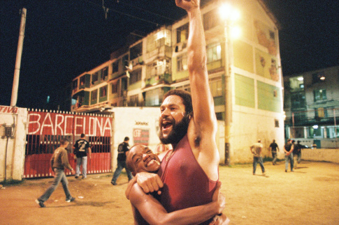 Darlan Cunha and Rodrigo dos Santos in City of Men (2007)