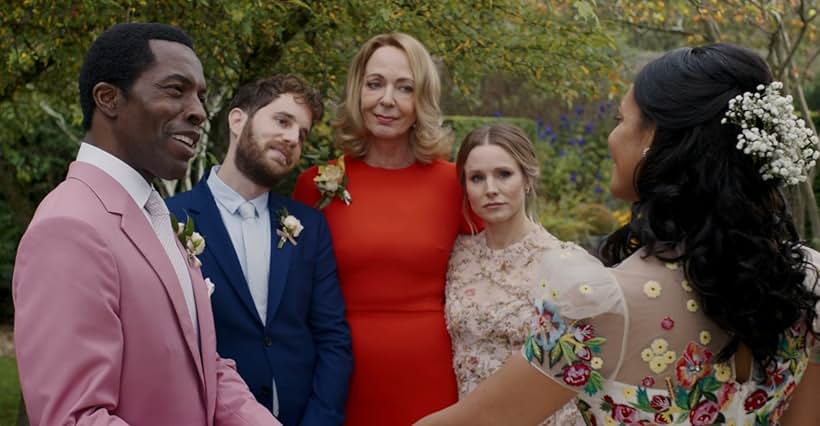 Allison Janney, Kristen Bell, Isaach De Bankolé, Cynthia Addai-Robinson, and Ben Platt in The People We Hate at the Wedding (2022)