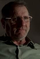 Ed O'Neill in John from Cincinnati (2007)