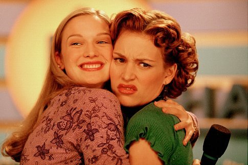 Piper Perabo and Jane McGregor in She Gets What She Wants (2002)