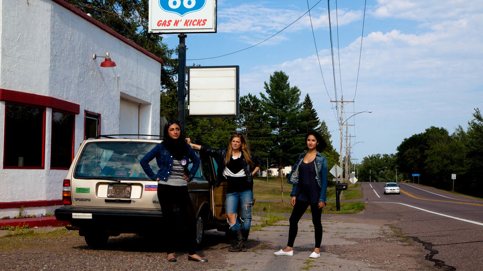 Kiran Deol, Kandis Fay, and Nikohl Boosheri in Farah Goes Bang (2013)