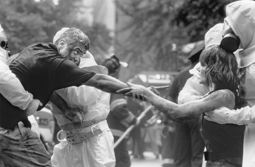 George Clooney and Nicole Kidman in The Peacemaker (1997)