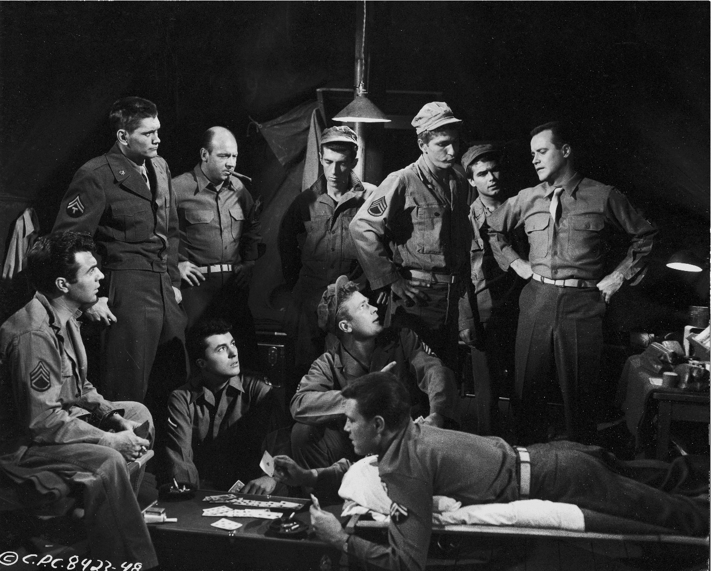 Jack Lemmon, James Darren, William Hickey, William Leslie, Paul Picerni, Roger Smith, and Dick York in Operation Mad Ball (1957)