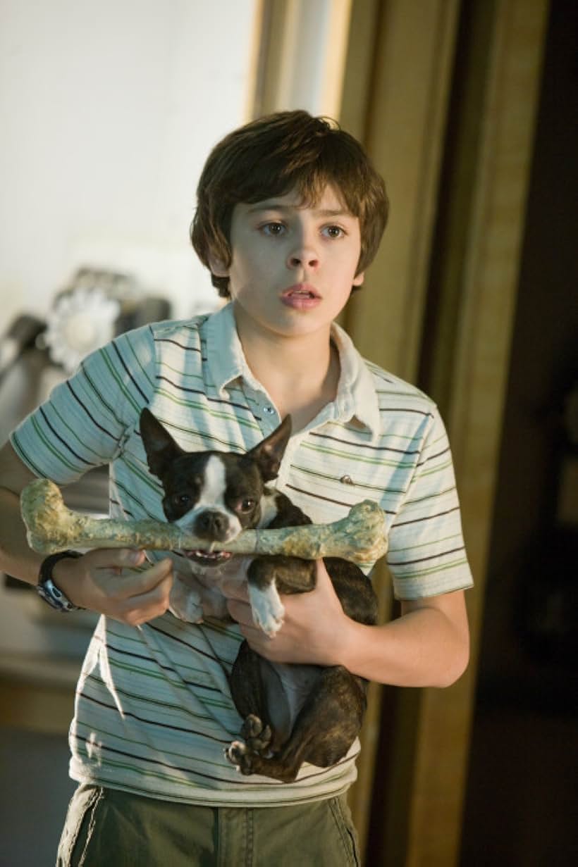 Jake T. Austin in Hotel for Dogs (2009)