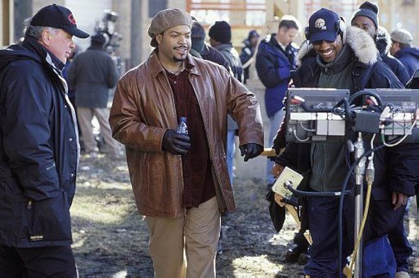 Ice Cube, Tom Priestley Jr., and Tim Story in Barbershop (2002)