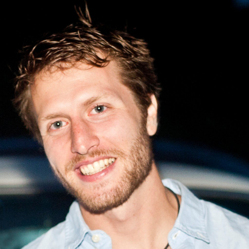 Matthew Heineman in Escape Fire: The Fight to Rescue American Healthcare (2012)